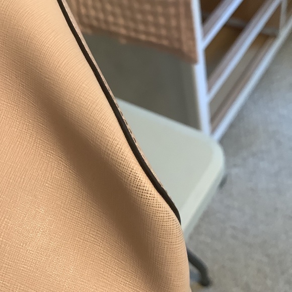 Michael Kors large tote - Picture 3 of 4